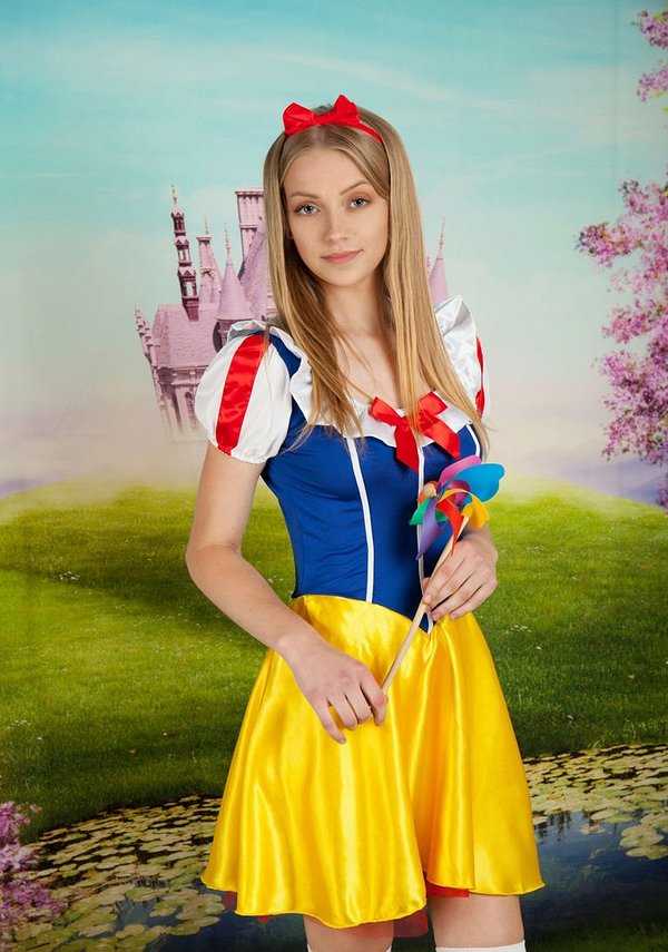 Мария, 18 лет, 1 размер груди